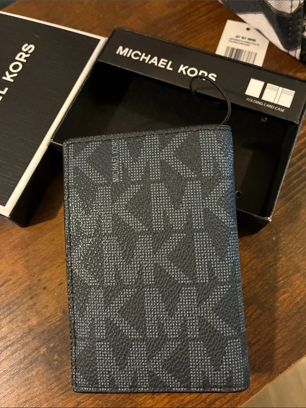 Michael Kors Men’s Black and Gray Folding Card Case